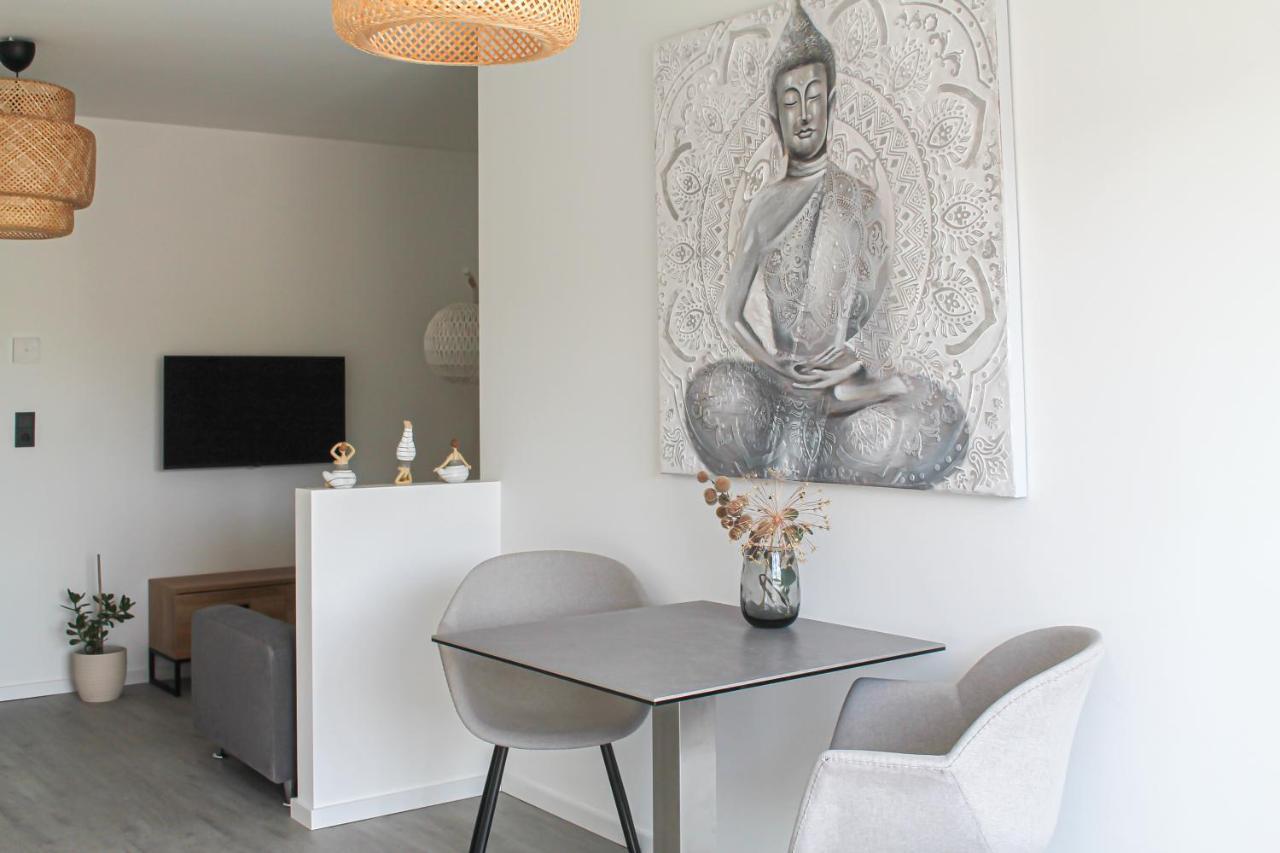 Buddha - Stadtnah, Balkon, Parkplatz, E-ladestation Fuer Autos & Fahrraeder, Fitnessstudio Koblenz (Rhineland-Palatinate)