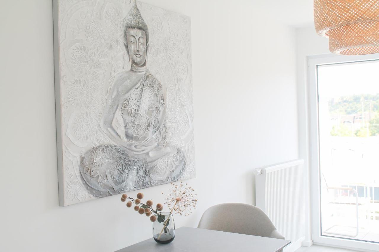 Buddha - Stadtnah, Balkon, Parkplatz, E-ladestation Fuer Autos & Fahrraeder, Fitnessstudio *